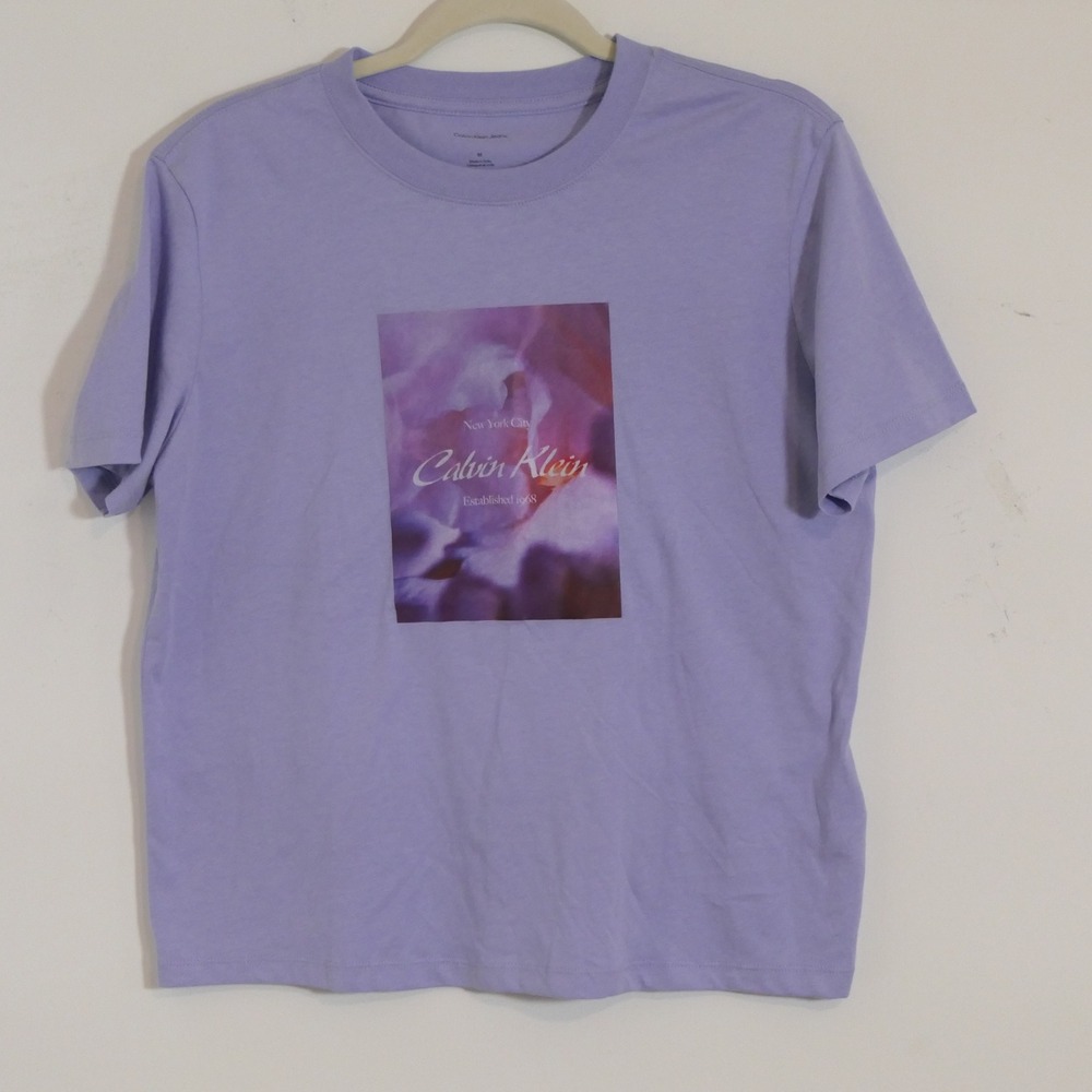 Calvin Klein Women T-Shirt M Purple Floral Graphic Pastel Minimalist Feminine